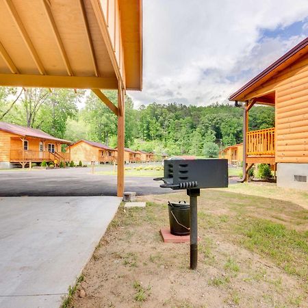 Cozy Smoky Mountain Cabin By Tuckasegee River! Bryson City Exterior photo