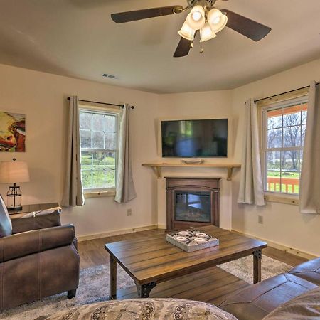 Cozy Smoky Mountain Cabin By Tuckasegee River! Bryson City Exterior photo