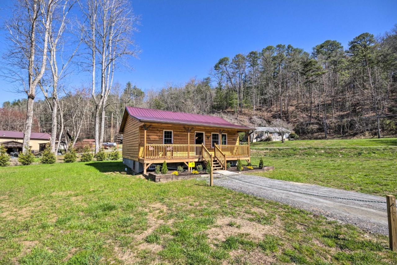 Cozy Smoky Mountain Cabin By Tuckasegee River! Bryson City Exterior photo
